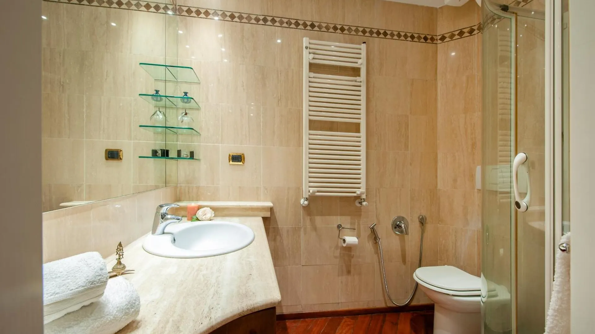 Appartamento Lungarno Prestige - Residenza Nobiliare Firenze 0*,  Italia